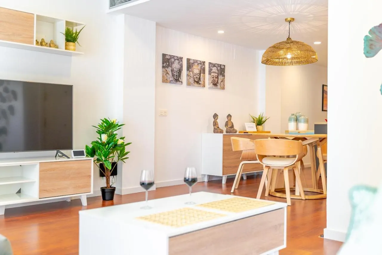 Expoholidays-Apartamentos Almeria Centro Parking Gratis