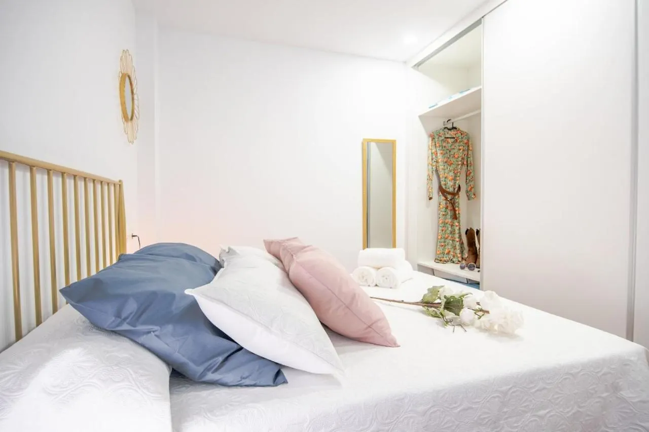 Expoholidays-Apartamentos Almeria Centro Parking Gratis Spain