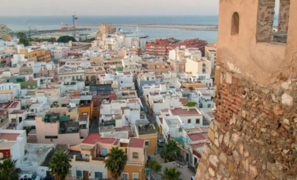 Expoholidays-Apartamentos Almeria Centro Parking Gratis