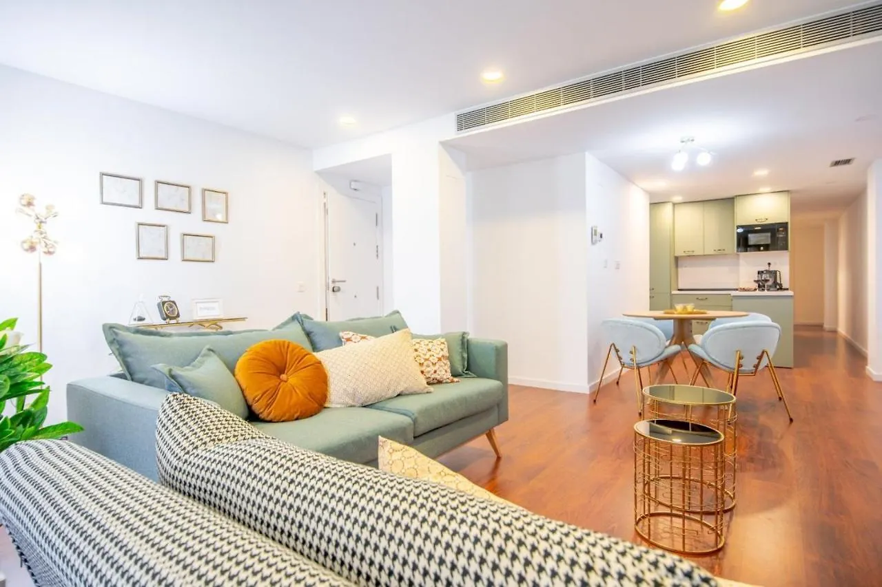 Expoholidays-Apartamentos Almeria Centro Parking Gratis 0*,